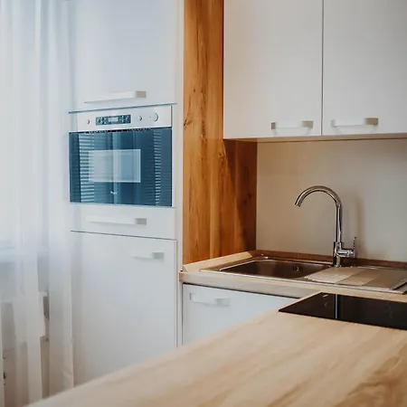 Juzna Trieda Апартаменты *