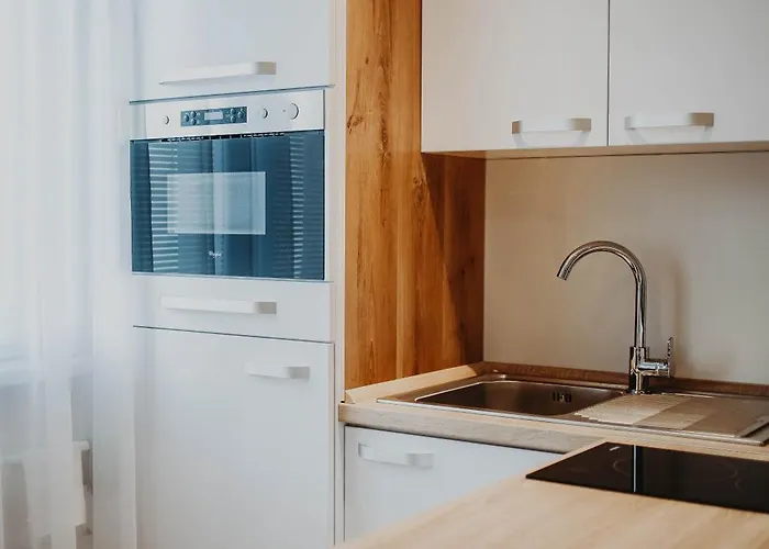 Juzna Trieda شقة *